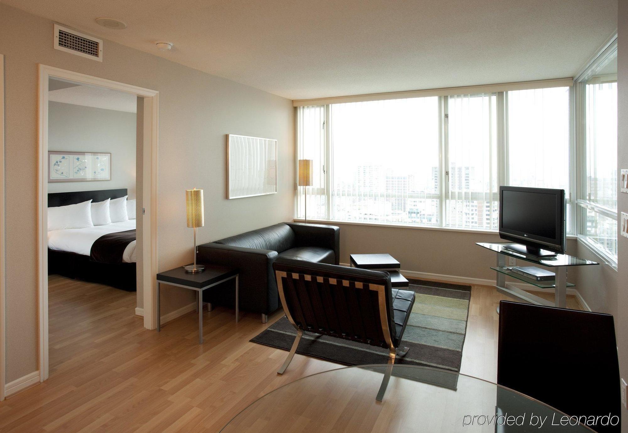 Carmana Hotel & Suites Vancouver Eksteriør bilde