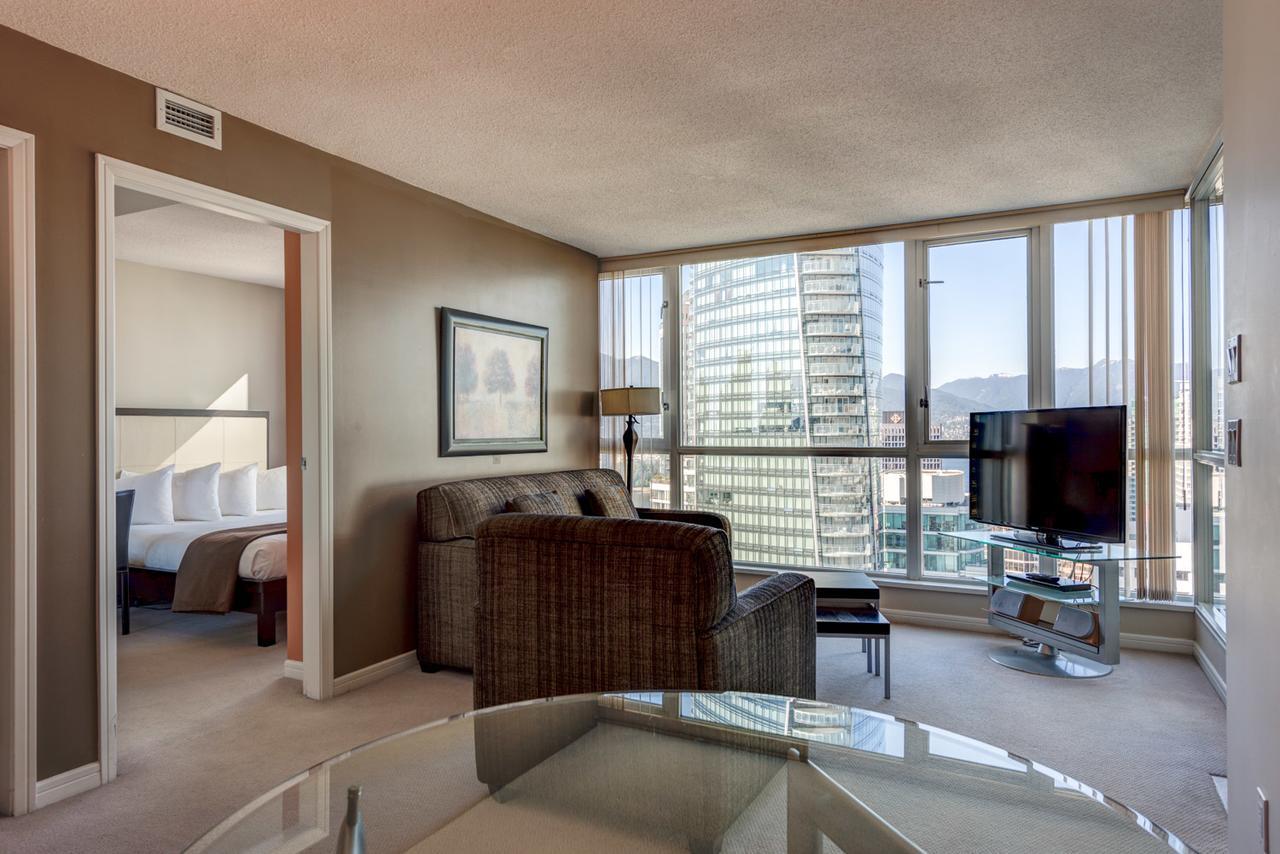 Carmana Hotel & Suites Vancouver Eksteriør bilde