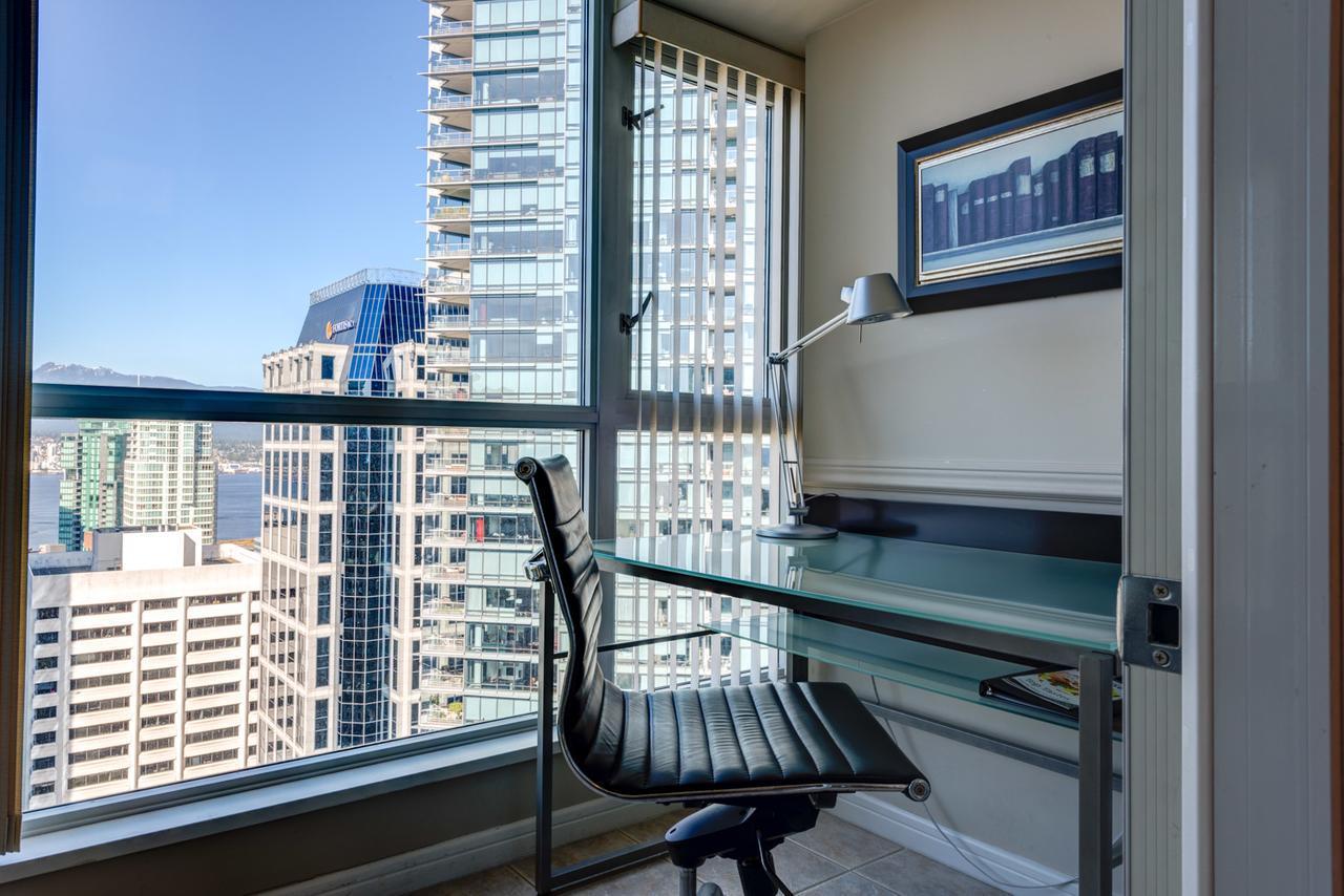 Carmana Hotel & Suites Vancouver Eksteriør bilde