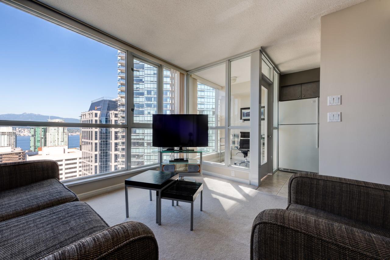 Carmana Hotel & Suites Vancouver Eksteriør bilde