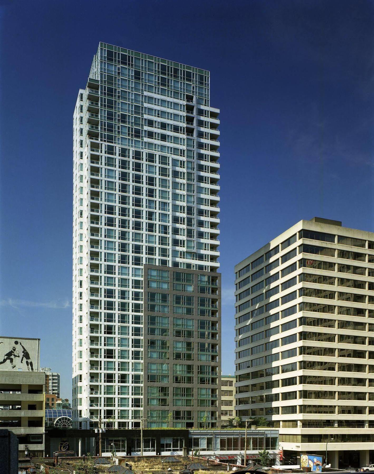 Carmana Hotel & Suites Vancouver Eksteriør bilde