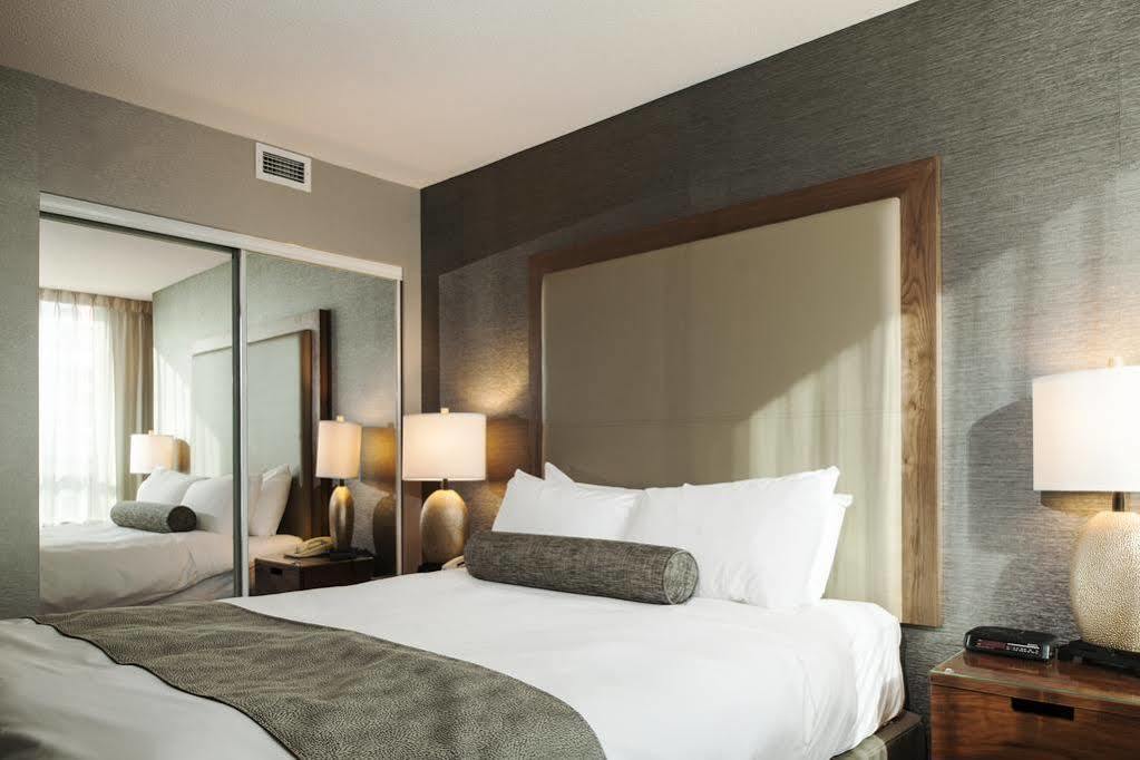 Carmana Hotel & Suites Vancouver Eksteriør bilde